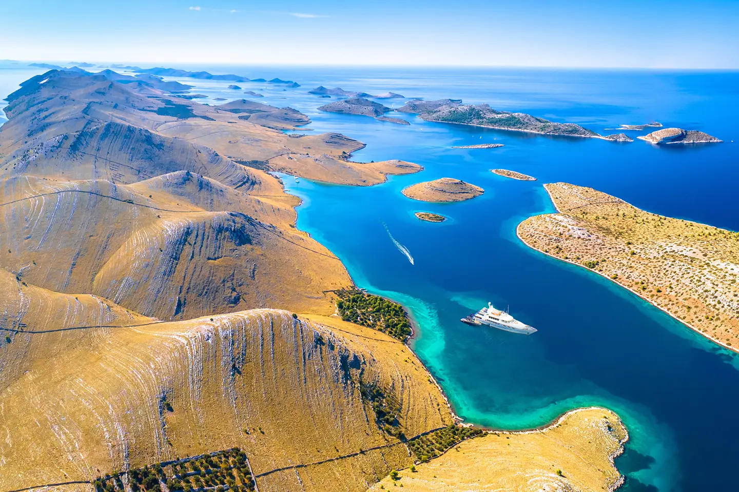 Yacht charter Zadar